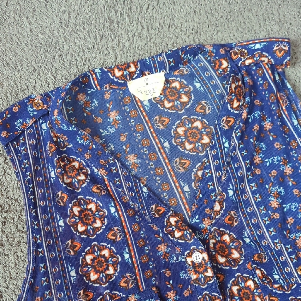 Bohemian Floral Sleeveless Blue Stretch Top - Picture 2 of 16